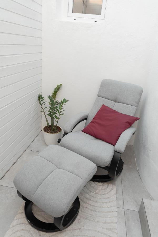Skolska Winter Terrace Apartment Прага Экстерьер фото
