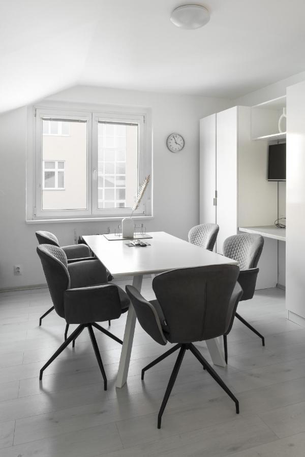 Skolska Winter Terrace Apartment Прага Экстерьер фото